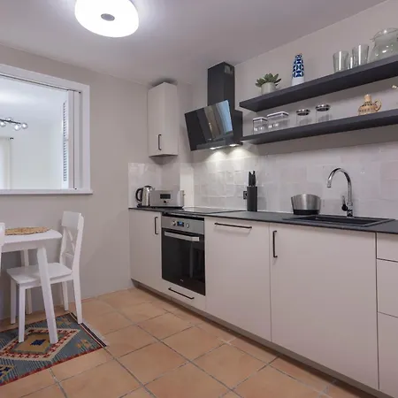 3 Bedroom 3 Bathroom Beachside Apartment Estepona